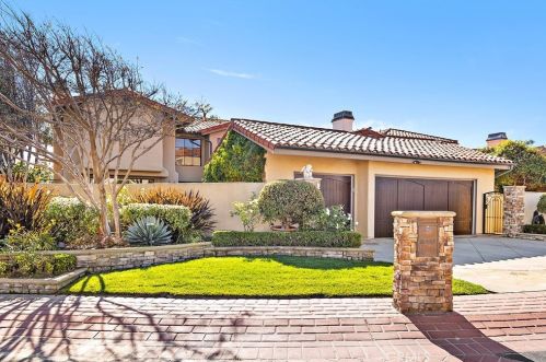 16422 Grimaud Ln, Huntington Beach, CA 92649-1827
