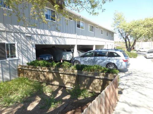 839 17th St, Lake Nacimiento, CA 93446-2125