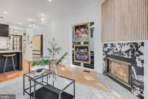 17 Ritchie Ave, Silver Spring MD  20910-5109 exterior