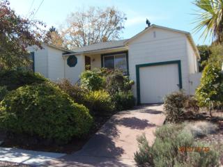 1647 San Benito St, Richmond, CA 94804-5326