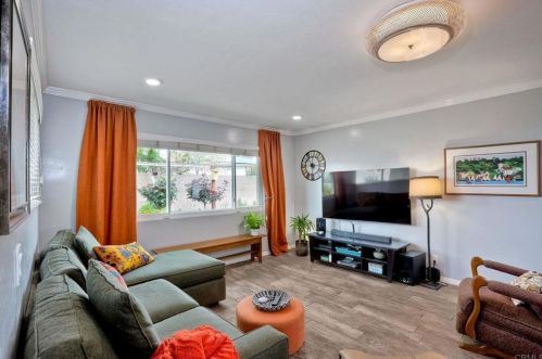 1208 Gamble St, Escondido, CA 92026-2847