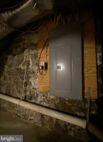 125 North St, Carlisle PA  17013-2431 exterior