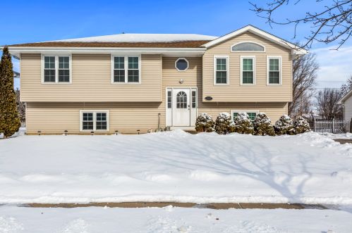7007 Cottie Dr, Joliet, IL 60431-6035