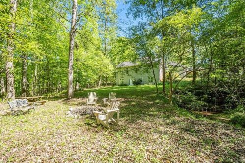 425 Streamview Ln, Stockbridge GA  30281-6030 exterior
