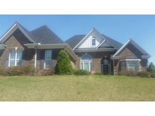425 Thomas Dr, Loganville, GA 30052-7262