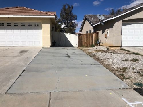 11380 Bristol Ct, El Mirage, CA 92301-3656