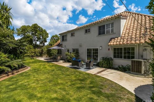 2929 Hempstead Rd, Anaheim CA  92806-4008 exterior