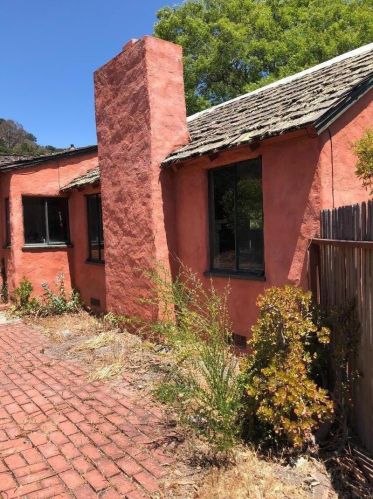 98 Ford Rd, Tassajara Hot Springs, CA 93924-9663