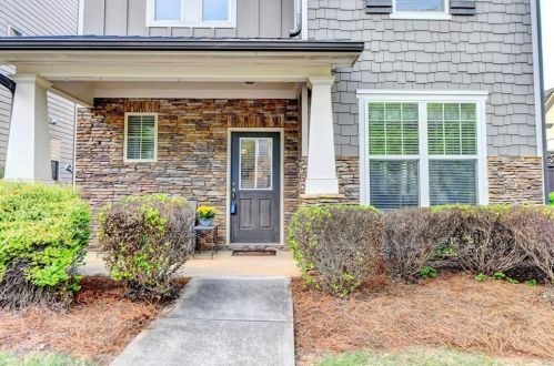 785 Village Field Ct, Suwanee, GA 30024-8748