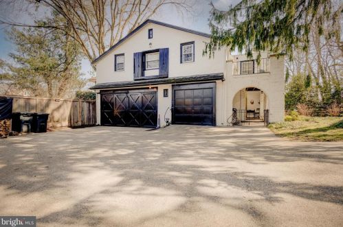 420 Allens Ln, Philadelphia PA 19119-3310 exterior