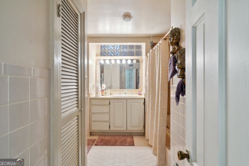 2938 Heather Dr, Atlanta GA  30344-1944 exterior