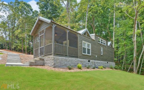 123 Walter Way, Lavonia, GA 30553-0038