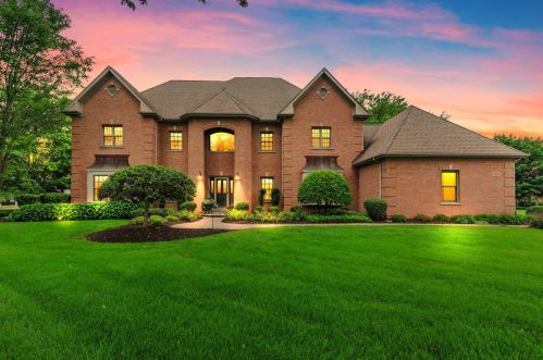 7811 Turnberry Trl, Bull Valley, IL 60014-6610