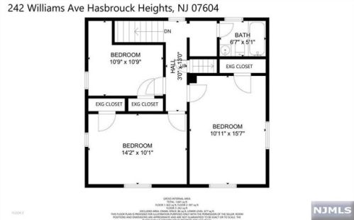 242 Williams Ave, Hasbrouck Heights NJ  07604-2127 exterior