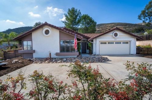 16256 Oak Springs Dr, Ramona, CA 92065-4265