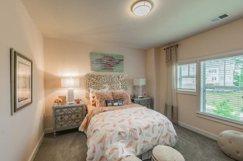 4215 Carver Dr, Atlanta GA  30360-2546 exterior