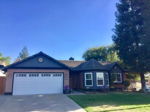 319 Ponderosa Ave, Navelencia, CA 93654-2281