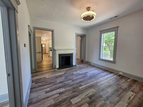 1921 Meador Ave, Atlanta GA  30315-6614 exterior