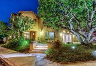 2725 Finley, Tustin, CA 92782-1323