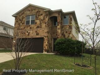 371 Buckingham Dr, Uhland TX  78640-5822 exterior
