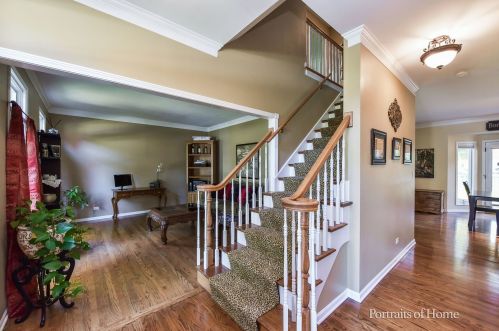 422 Ridgelawn Trl, Batavia, IL 60510-8680