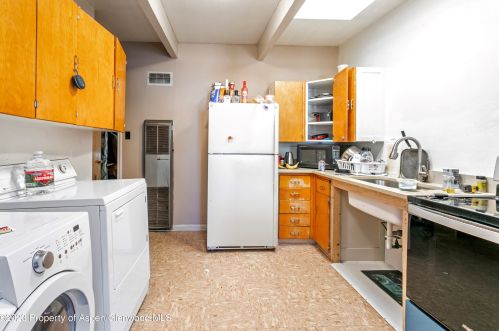 619 Elm St, Leadville CO 80461-3915 exterior