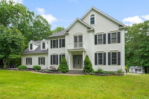 62 Blueberry Hill Reserve, Deep River, CT 06419-2330