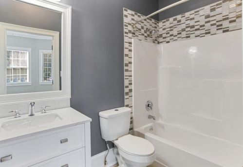1715 Evans Dr, Atlanta GA  30310-4503 exterior