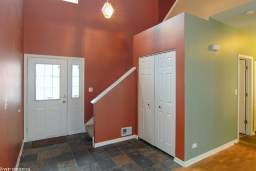 936 Moultrie Ct, Naperville, IL 60563-4224