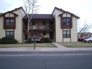2241 Split Rock Dr, Colorado Springs CO  80919-3052 exterior