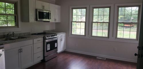 686 Peachtree Rd, Jefferson GA  30549-1558 exterior