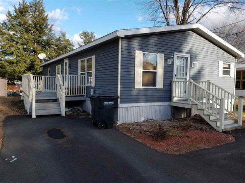 22 Parkwood Dr, Allenstown, NH 03275-2254