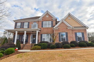 166 Reece Dr, Hoschton, GA 30548-1433
