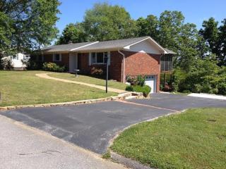 6014 Stardust Trl, Hixson, TN 37343-5168