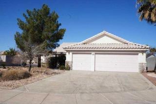 1090 Kabuki Ave, Henderson NV  89074-8039 exterior