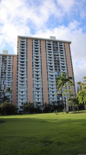 1519 Nuuanu Ave, Honolulu HI  96817-3755 exterior