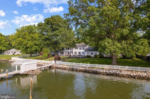 1258 River Rd, Shady Side MD 20764-9694 exterior