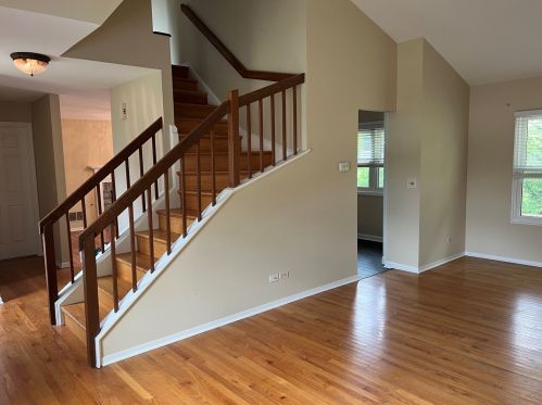 2013 Vanderbilt Ct, Naperville IL  60565-2970 exterior