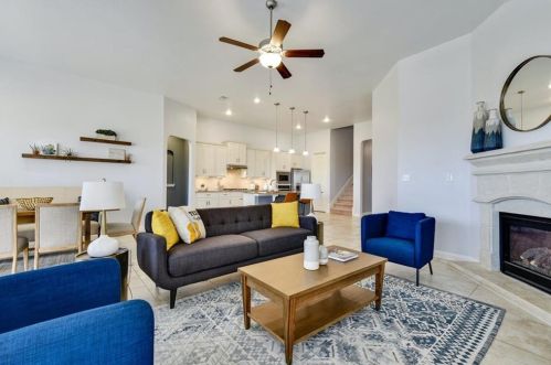 15508 Cinca Terra Dr, Austin TX  78738 exterior