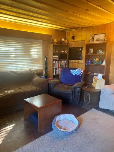 8024 Palm St, Lemon Grove, CA 91945-3025