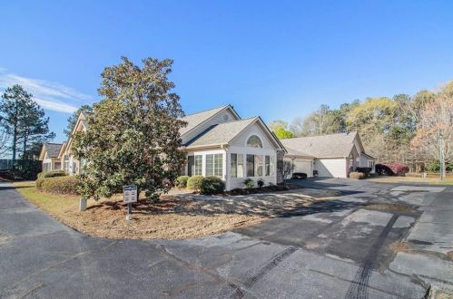 300 Silver Summit Dr, Conyers, GA 30094-6885