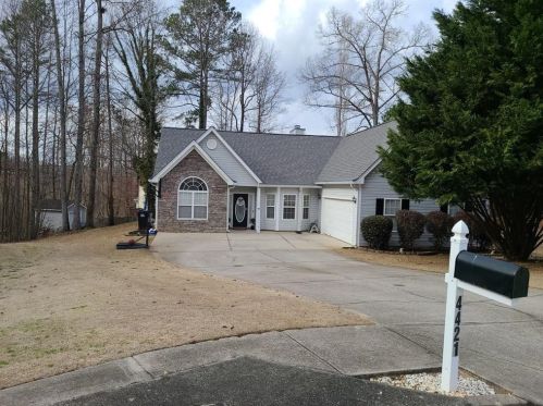 4421 Keenly Valley Dr, Buford, GA 30519-7586