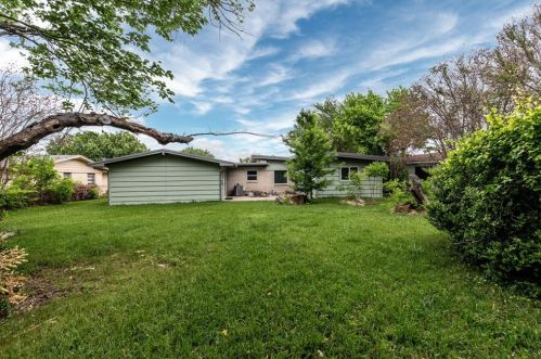 5205 Trail Lake Dr, Fort Worth TX  76133-1928 exterior