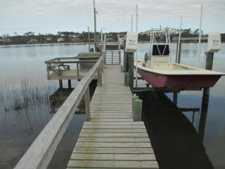 152 Alfred Dr, Gloucester, NC 28528
