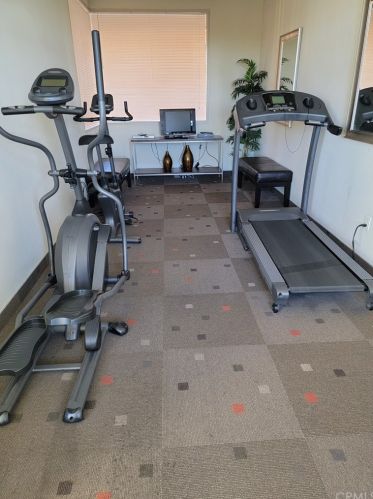 2742 Cabrillo Ave, Torrance CA  90501-7627 exterior