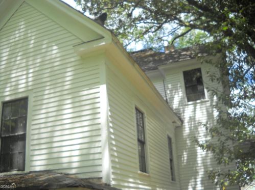 215 West Ave, Carrollton, GA 30117-3326