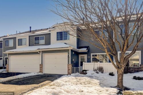 2064 Gresham Ave, Saint Paul MN  55128-3916 exterior