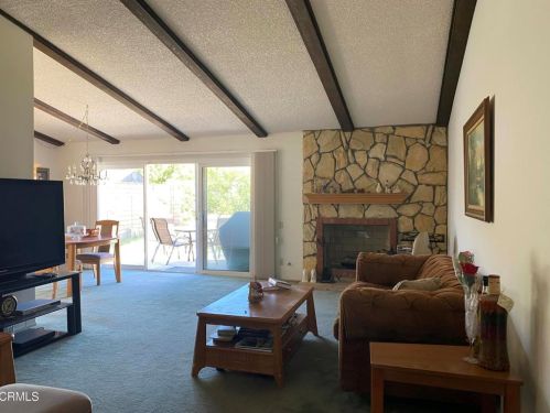 1341 Bottlebrush Pl, Oxnard, CA 93030-5200