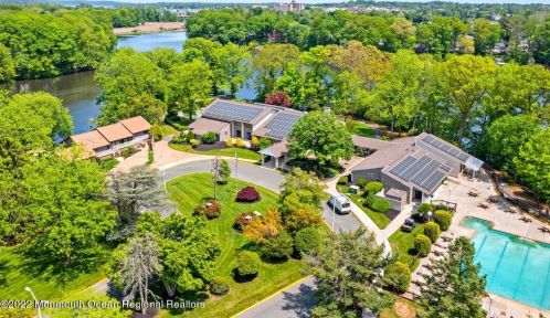 23 Manchester Ct, Tinton Falls NJ 07701-5490 exterior