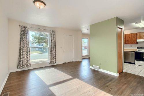 1618 Genoa St, Denver CO  80011-5325 exterior